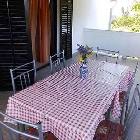 For Families With Children Kampor, Rab - 15144 Apartament Kampor